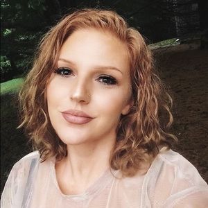 Meet your Posher, Tessa